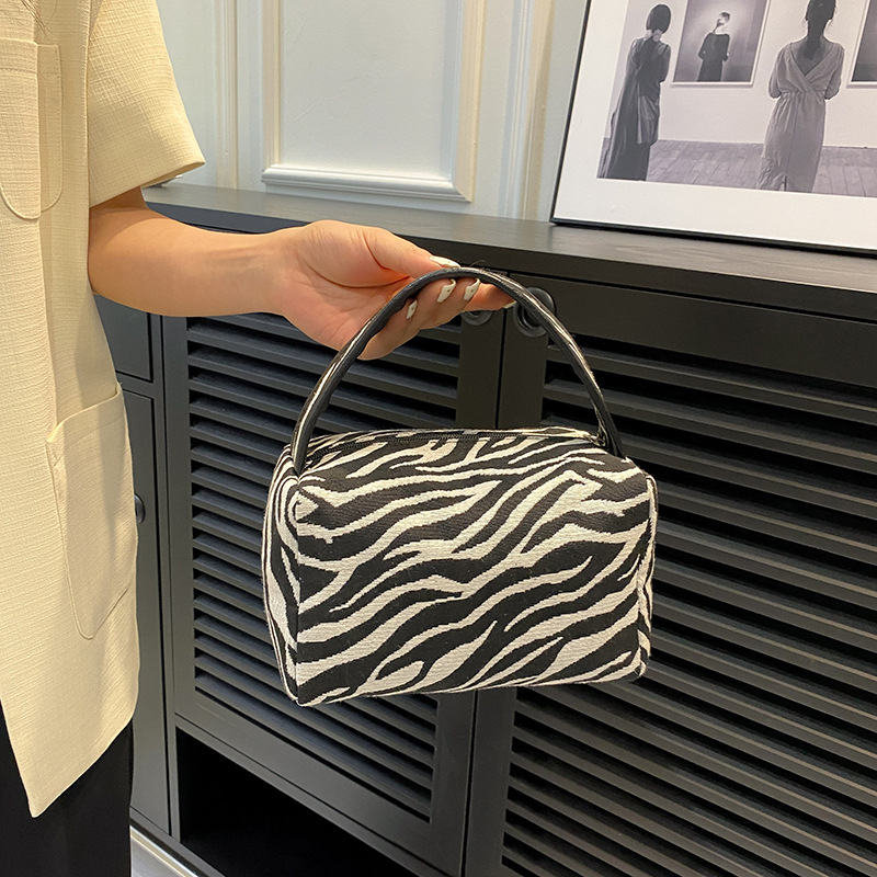 Leopard Makeup Bag Luxury  Lar - Skincare D'Alba review and price